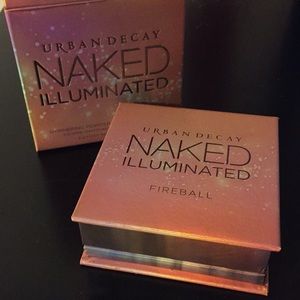 BNIB Urban Decay Naked Illuminated in Fireball
